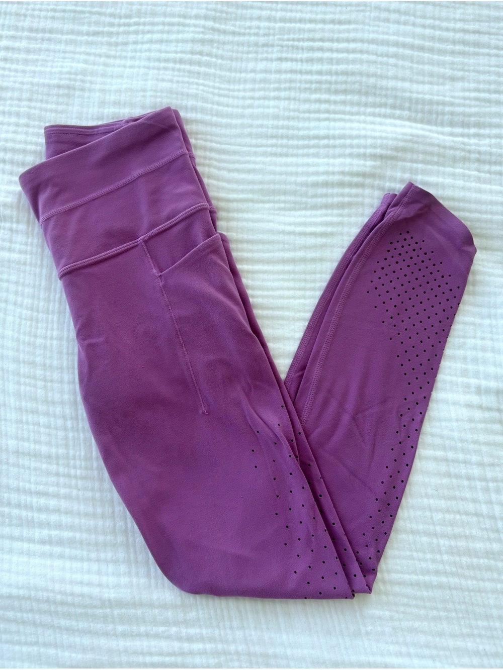 Athleta Women's Leggings XXS 2XS Bright Pink Side Pocket Perforated Pant 7/8
